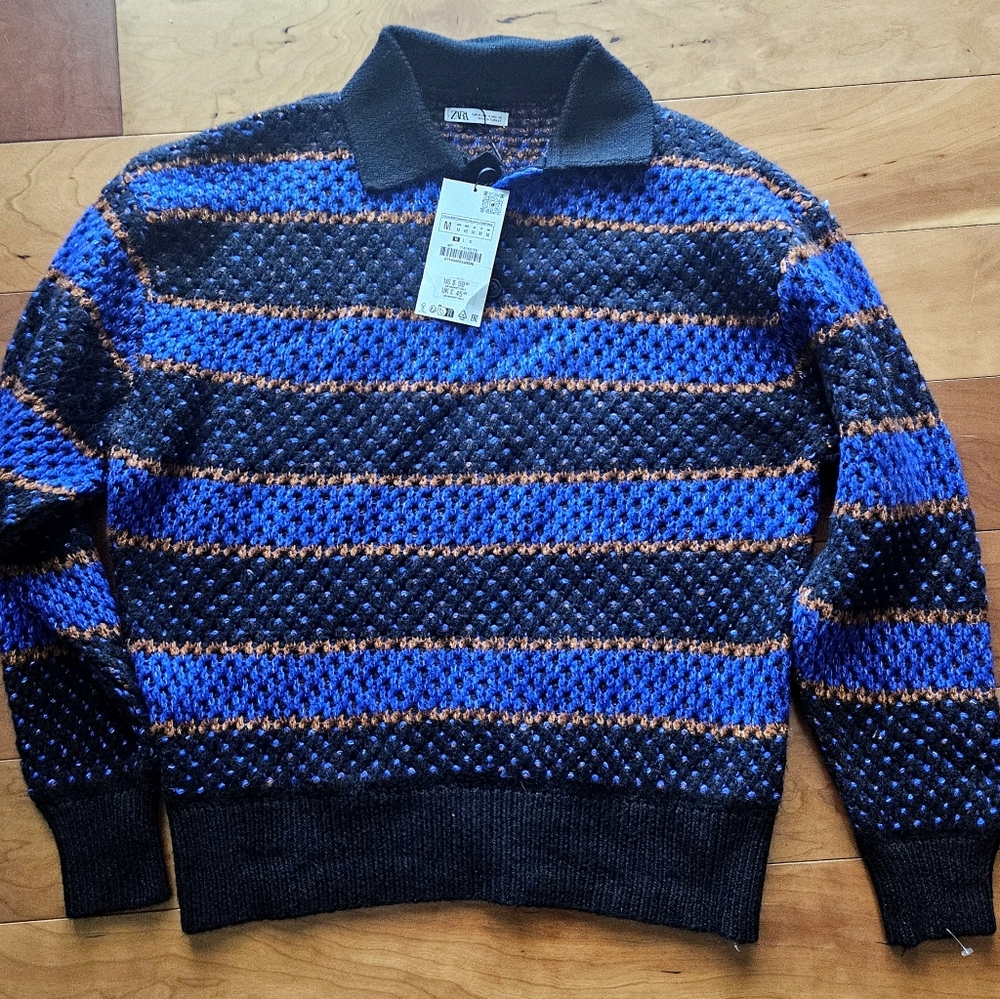 Zara Stripped Knit Sweater Size Medium New With Tag